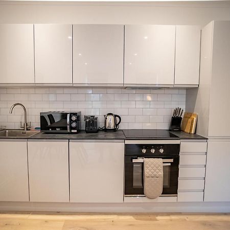 Deluxe Modern 1&2 Bed Apartments Near Brighton Beach & Station Bagian luar foto