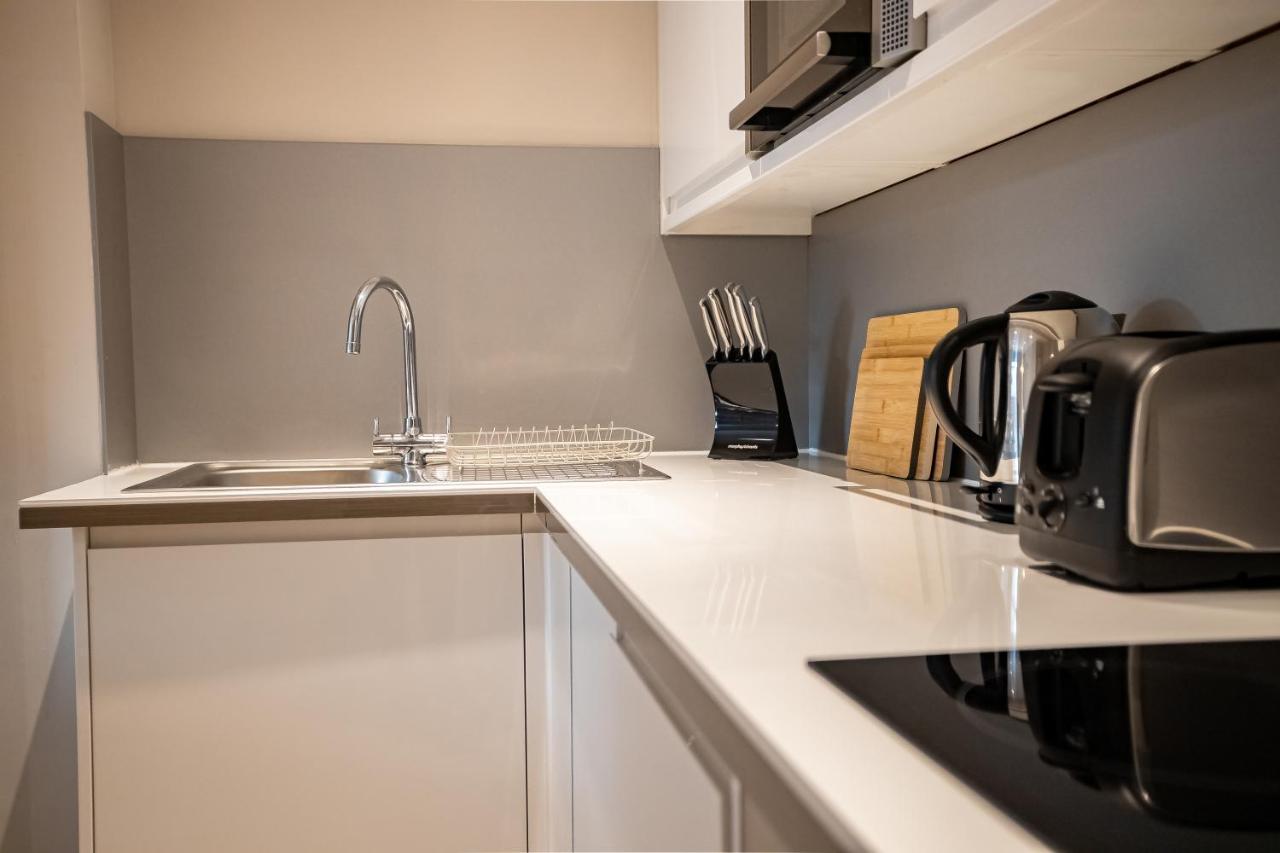 Deluxe Modern 1&2 Bed Apartments Near Brighton Beach & Station Bagian luar foto